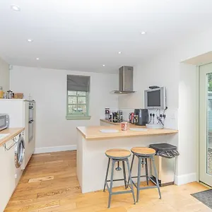  Villa The Gate House - 3 Bed & Parking