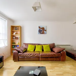  Apartment Guestready - A Pleasant Near Leith